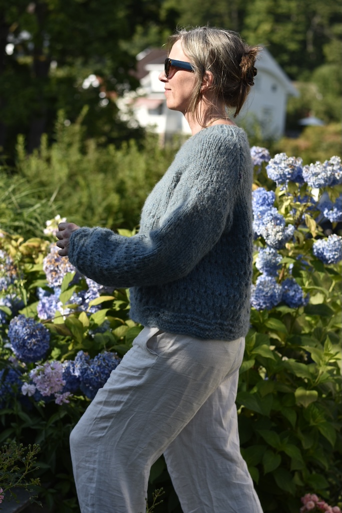 soft suri sweater i Langyarns Baby Lama