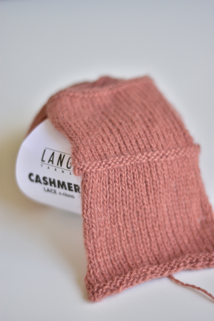 stickprov cashmere lace