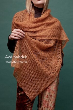 ava spetshalsduk i Langyarns Lace