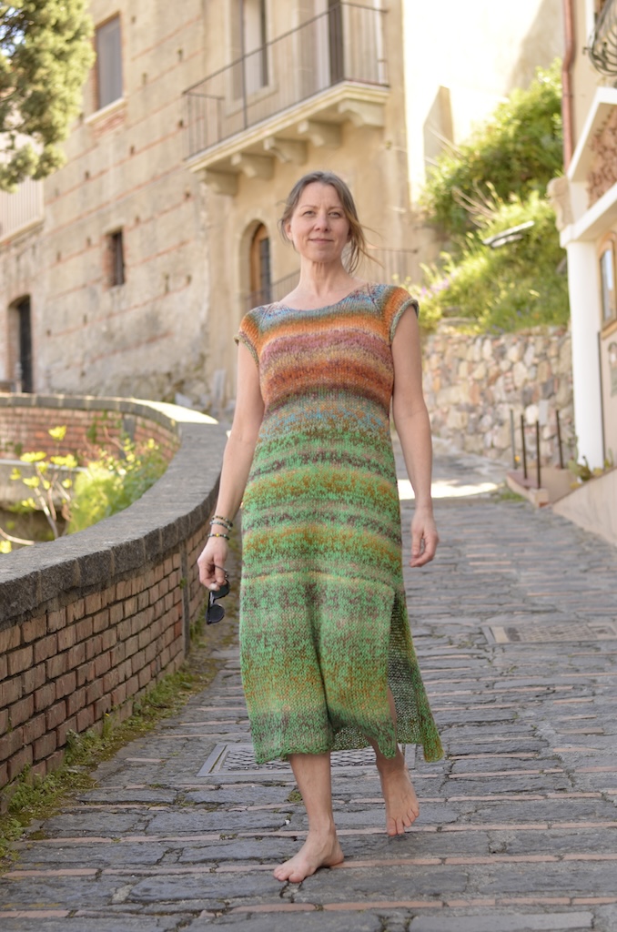 linellodress GarnTua