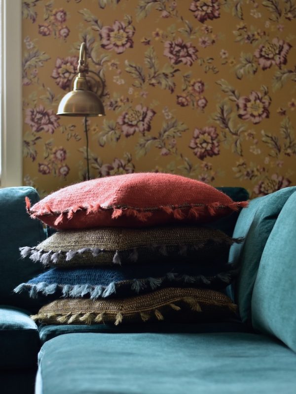 Art Deco Cushion GarnTua