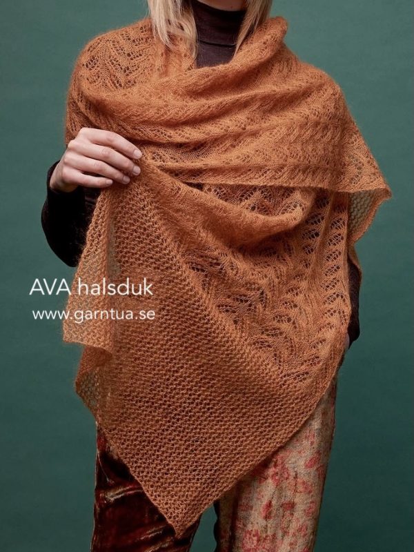 ava spetshalsduk i Langyarns Lace ava spetshalsduk i Langyarns Lace