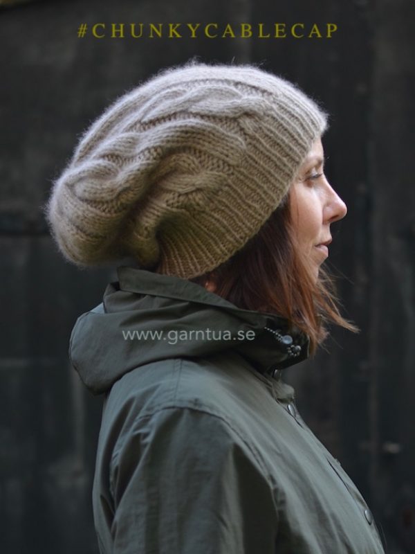 Chunky Cablehat cashmere