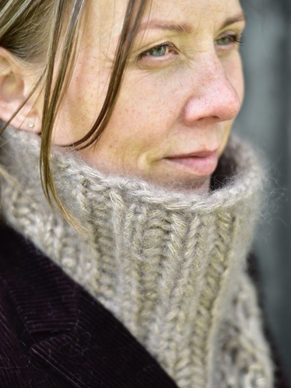 Delizia Cowl