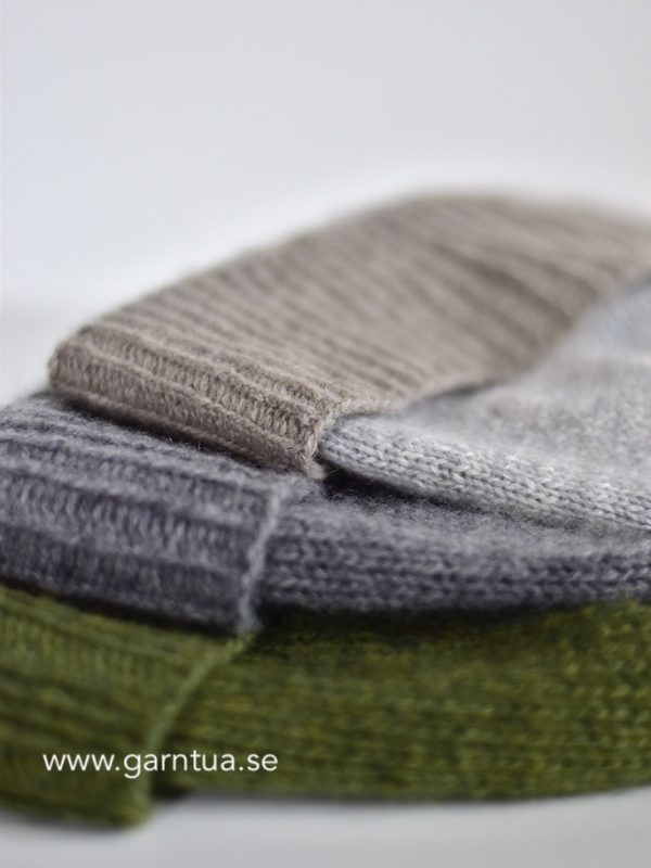 twin cashmere hats